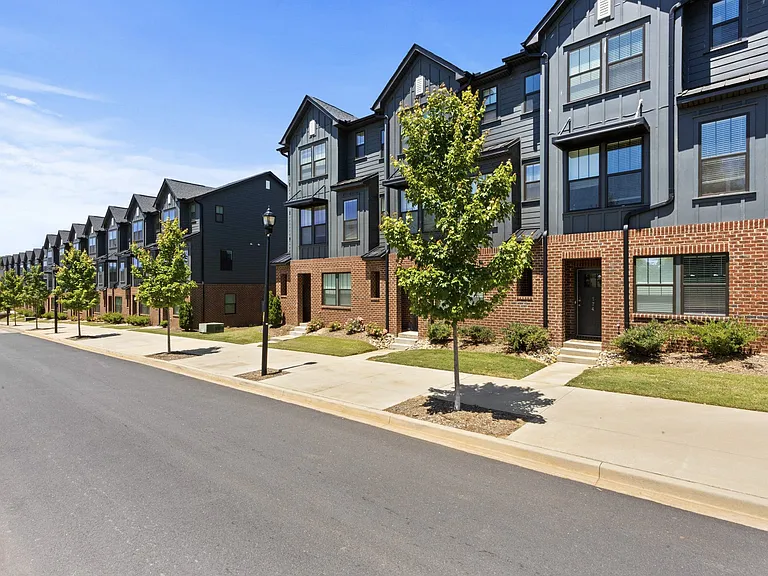 Northside Townhomes — Photo 49