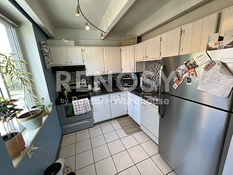 555 E 10th Ave #215 — Photo 17