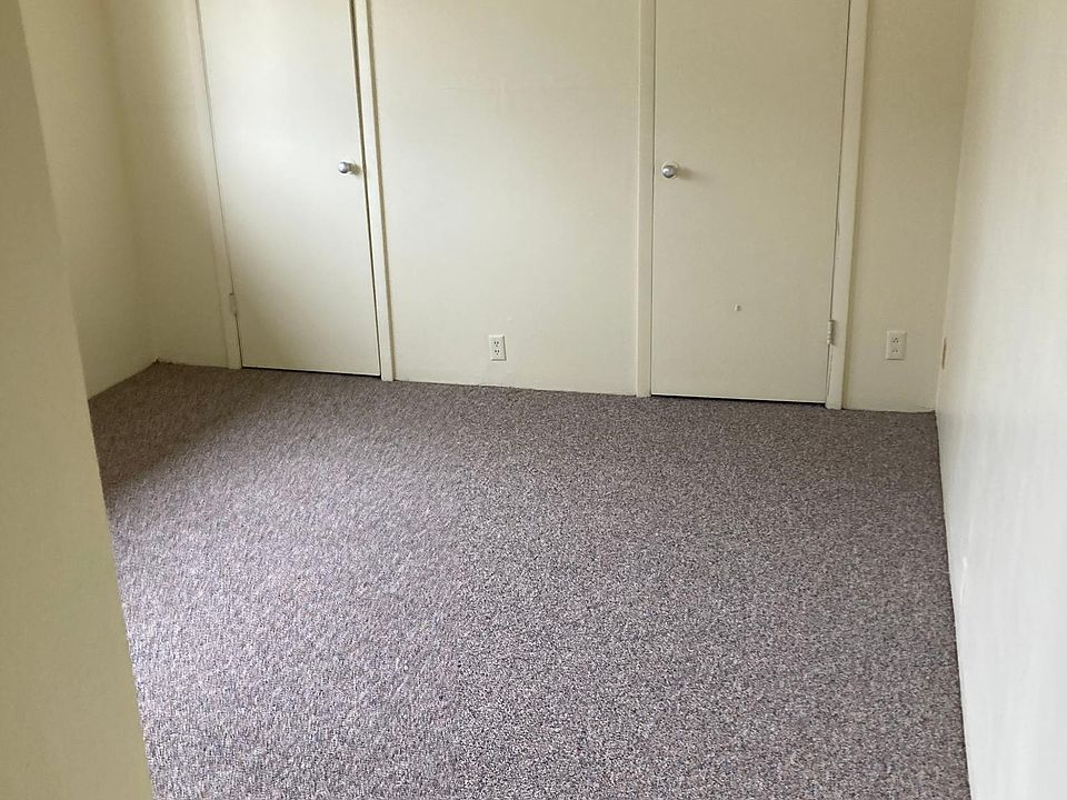 2nd image of 235 E Washington St #214