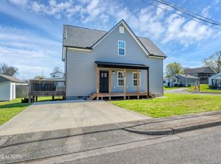604 Middle St, Maryville, TN 37804