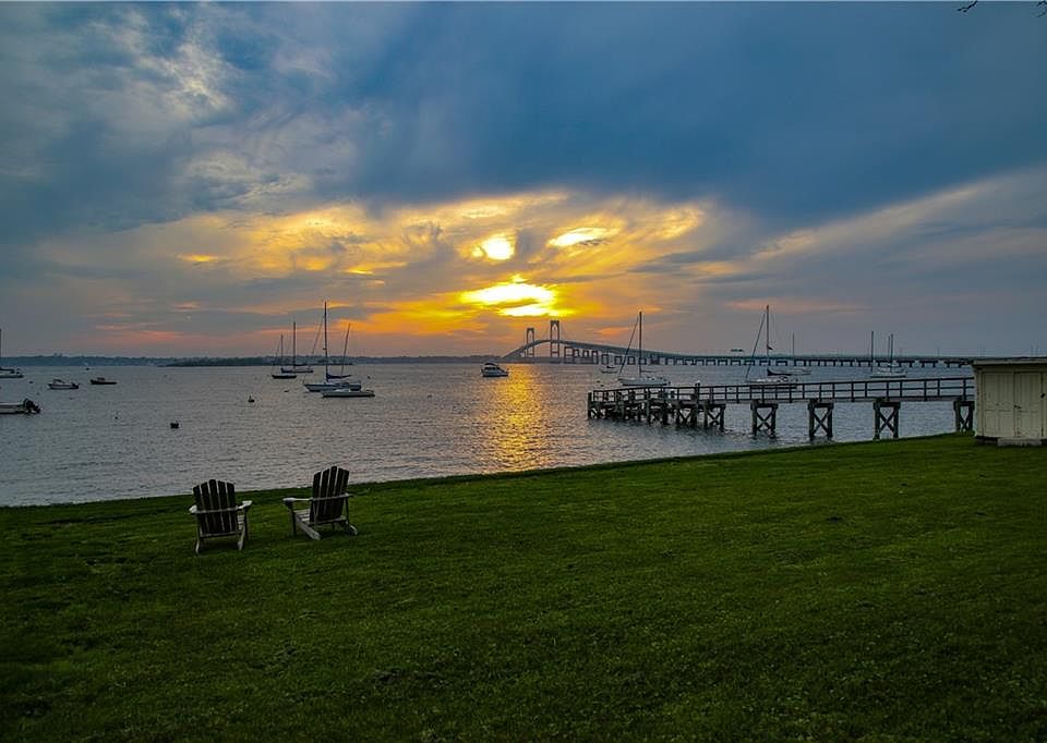 88 Washington St, Newport, RI 02840 Zillow