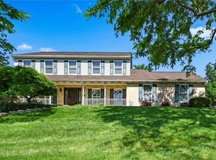 5466 Ashley Dr N, Laurys Station, PA 18059