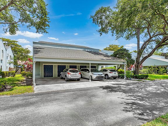 3rd image of 6157 Old Court Road #225