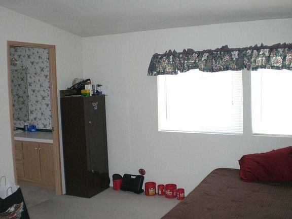 3rd image of 208 Atterberry Dr SW #47