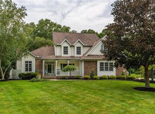 5740 Canyon Ridge Dr, Painesville, OH 44077