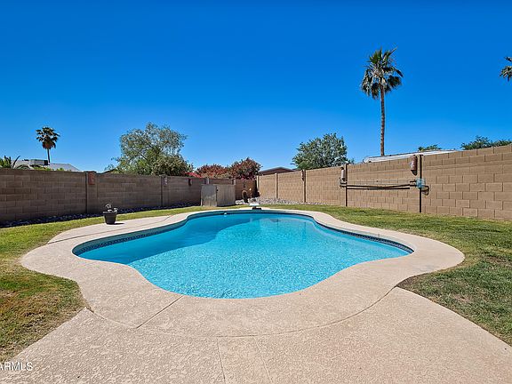 3rd image of 6763 N 84TH Lane