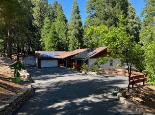 4483 Jenkinson Cir, Pollock Pines, CA 95726