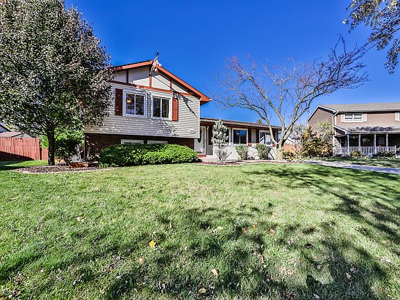 2nd image of 13857 W Sandstone Dr