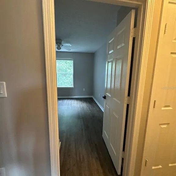 2127 Tom St #2127 — Photo 22