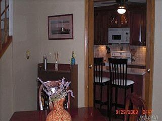 4th image of 363 Astor Dr