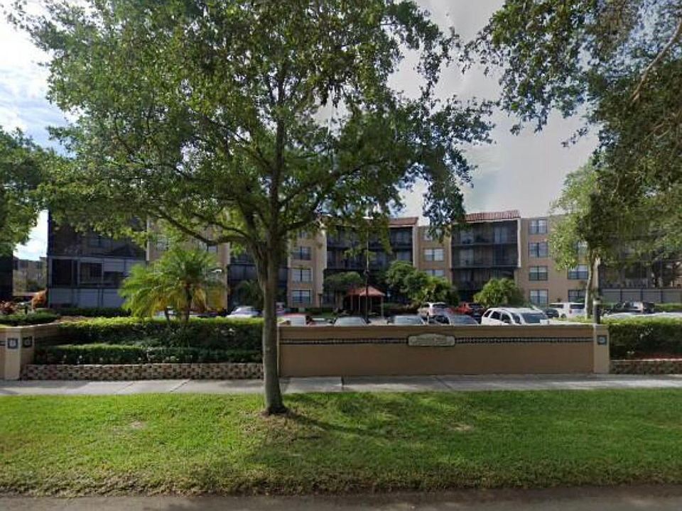 1st image of 4020 N Hills Dr APT 31
