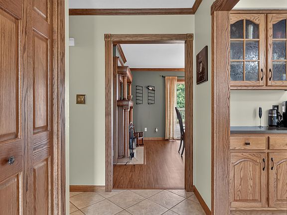5th image of 3505 Cardinal Ln