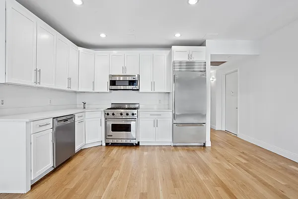 Rented by Domain Properties | media 5