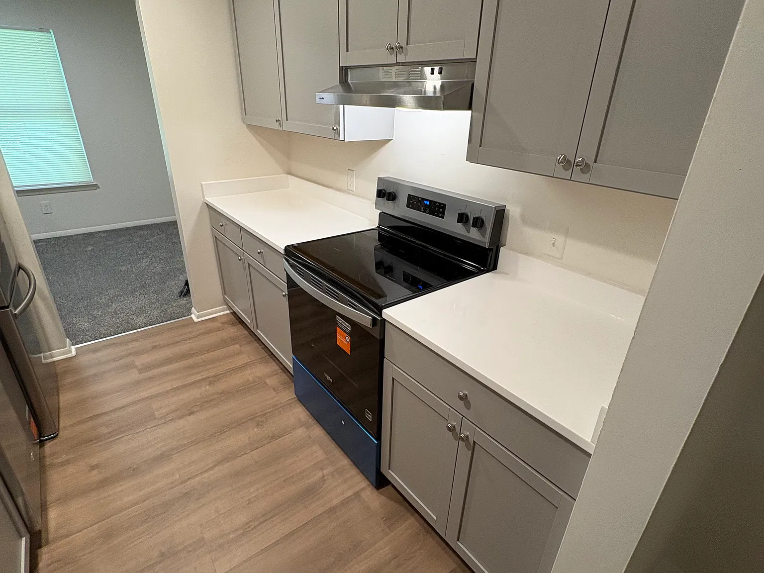 1 bed, 779 sqft, $1,649 — Photo 3