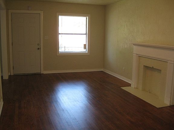 4th image of 1208 NE 43rd St