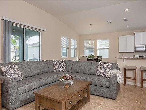 3rd image of 7210 E Village Square