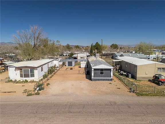 3rd image of 3861 E John L Avenue