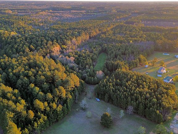 3rd image of Moses Dingle Rd