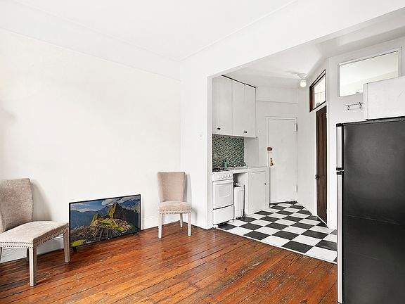 3rd image of 308 Mott St APT 5B