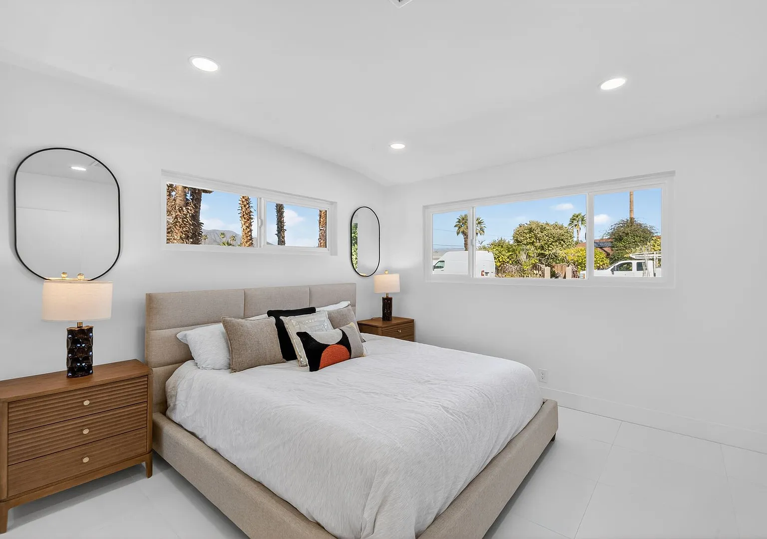 Palm Springs Private Modern Home | Fully remodeled with Pool — Photo 1
