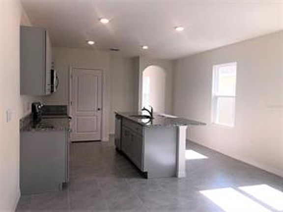 5th image of 461 Liu Ln