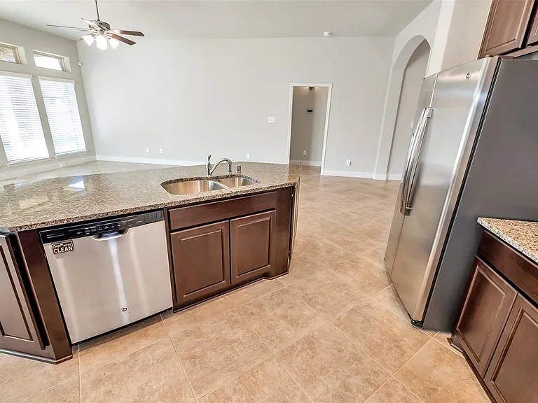 2911 River Flower Ln — Photo 11
