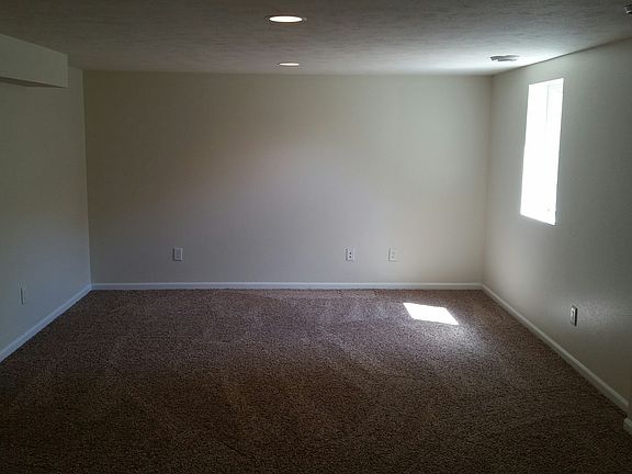 5th image of 1848 Belmont Dr
