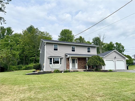 3rd image of 35 Metcalf Dr
