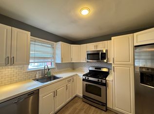 (Undisclosed Address), Lyndhurst, NJ 07071