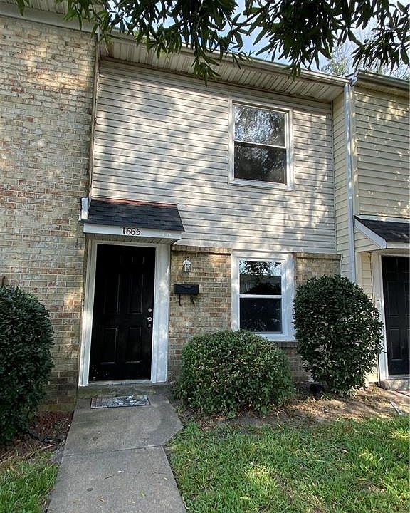 1st image of 1665 Darren Cir