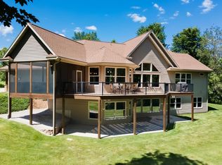 18433 Kurick Rd, Thompsonville, MI 49683