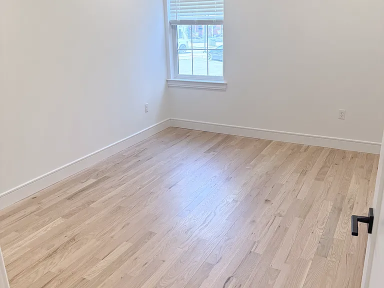 323 Union Blvd #2F — Photo 6