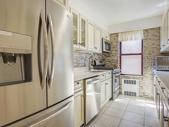 3rd image of 37-50 87th St APT 3E