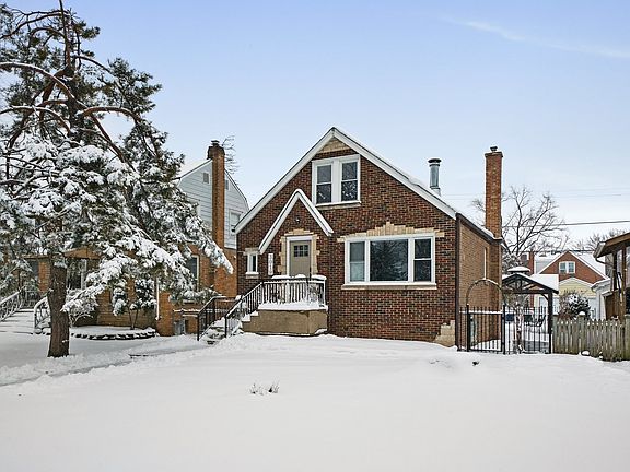 4th image of 3019 N 77th Ct