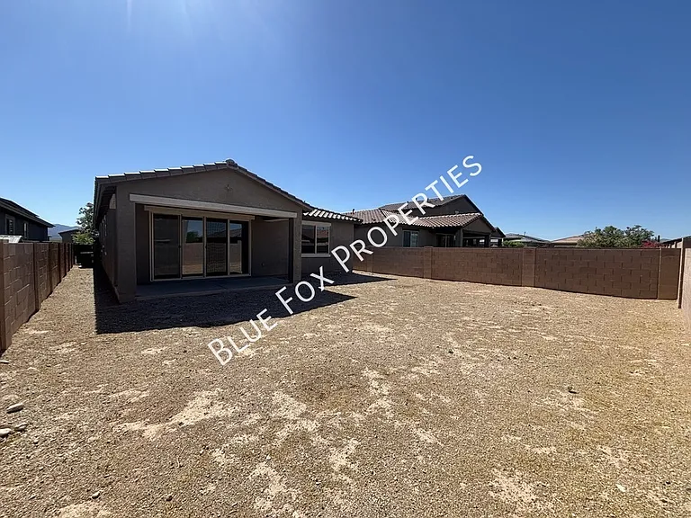 12013 E Ryscott Cir — Photo 26