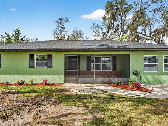 3rd image of 4221 Burrows Rd