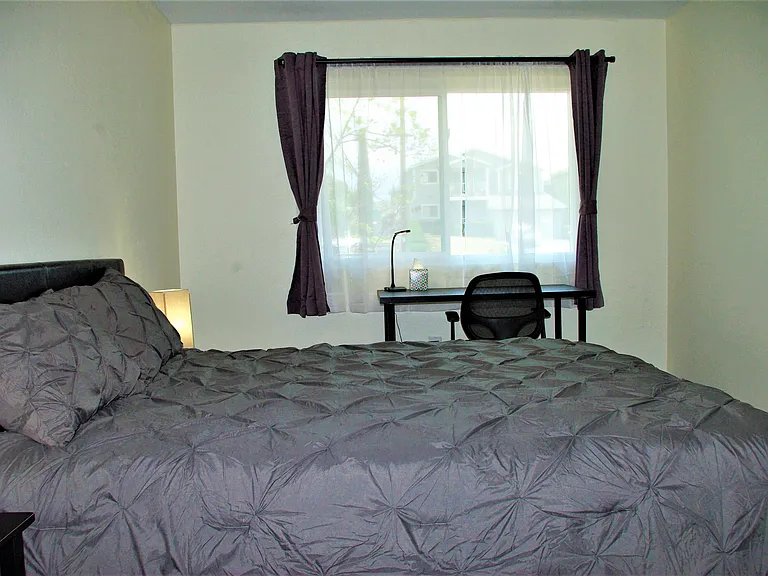 2633 Highland Ave #5 — Photo 23