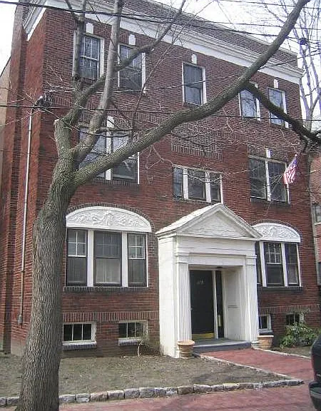 39 Lee St #3A — Photo 15