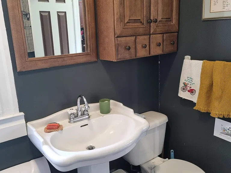 1138 Academy St — Photo 14