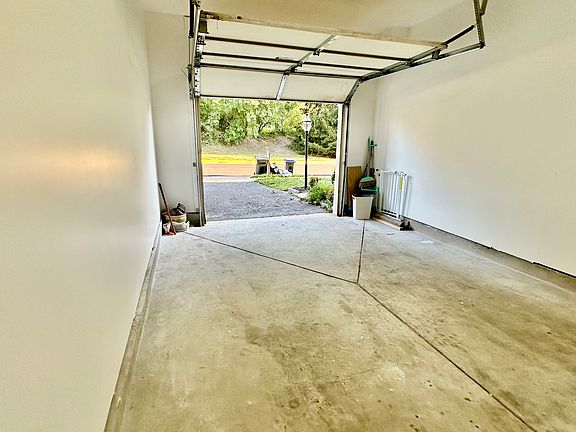 5th image of 12788 Heron Ridge Dr