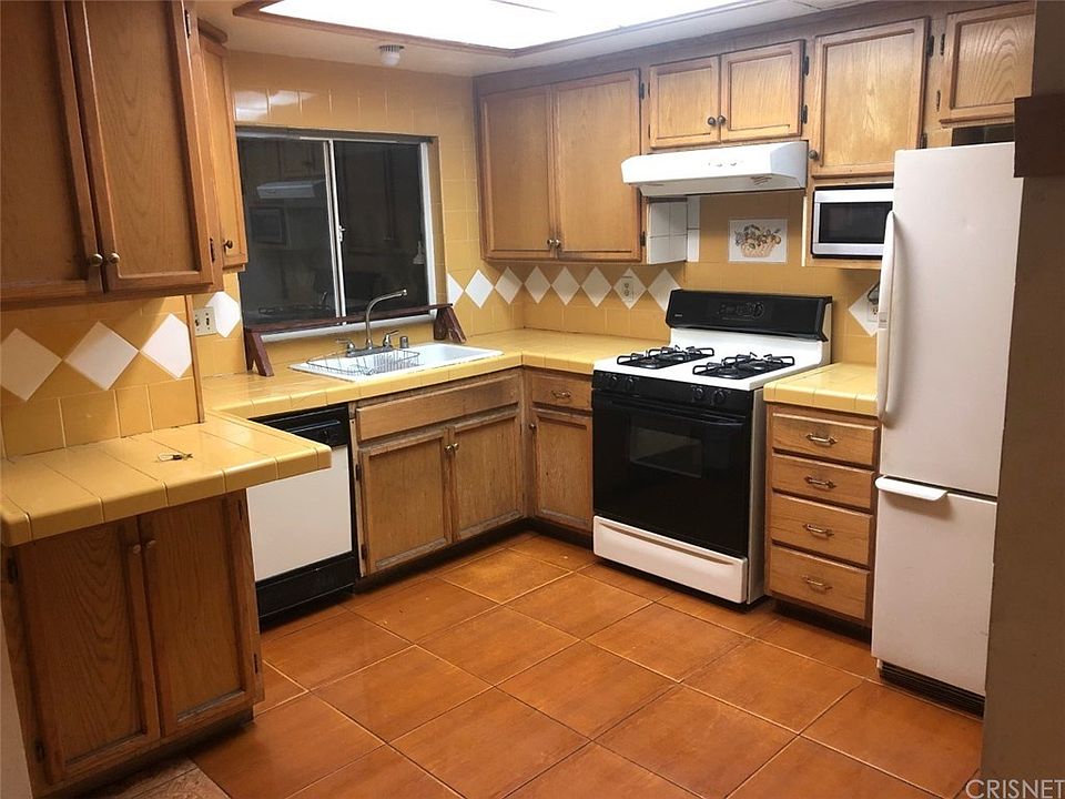 1st image of 13471 Hubbard St Unit 35