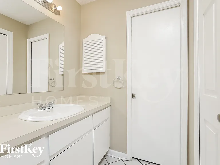 240 Donegal Ave — Photo 13