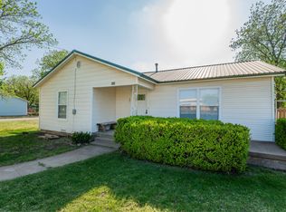 800 Griffin Rd, Albany, TX 76430