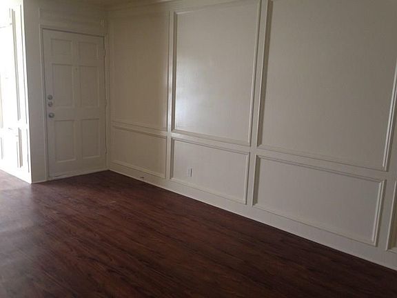 5th image of 2900 Lovell Dr #B