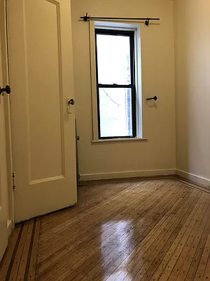 Rented by Gosen Properties | media 7