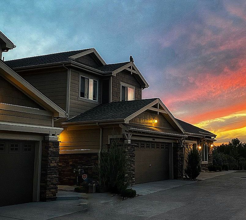 2nd image of 14886 E Crestridge Pl