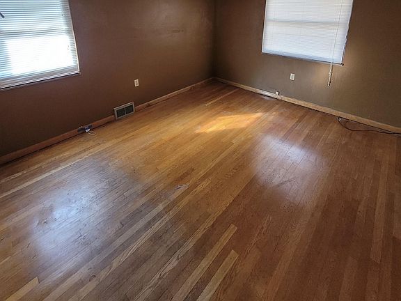 4th image of 128 Morrison Dr