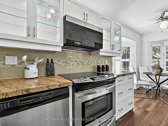 5th image of 137 Riverview Rd