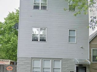 8134 S Muskegon Ave #3, Chicago, IL 60617