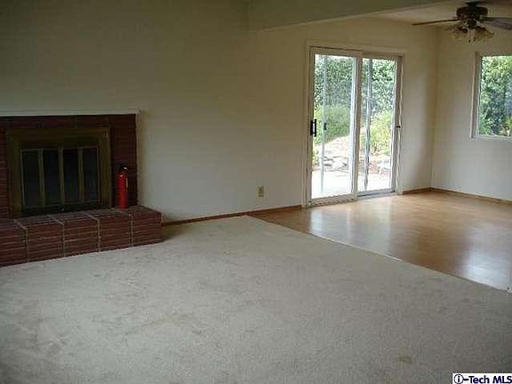 2nd image of 195 E Altadena Dr